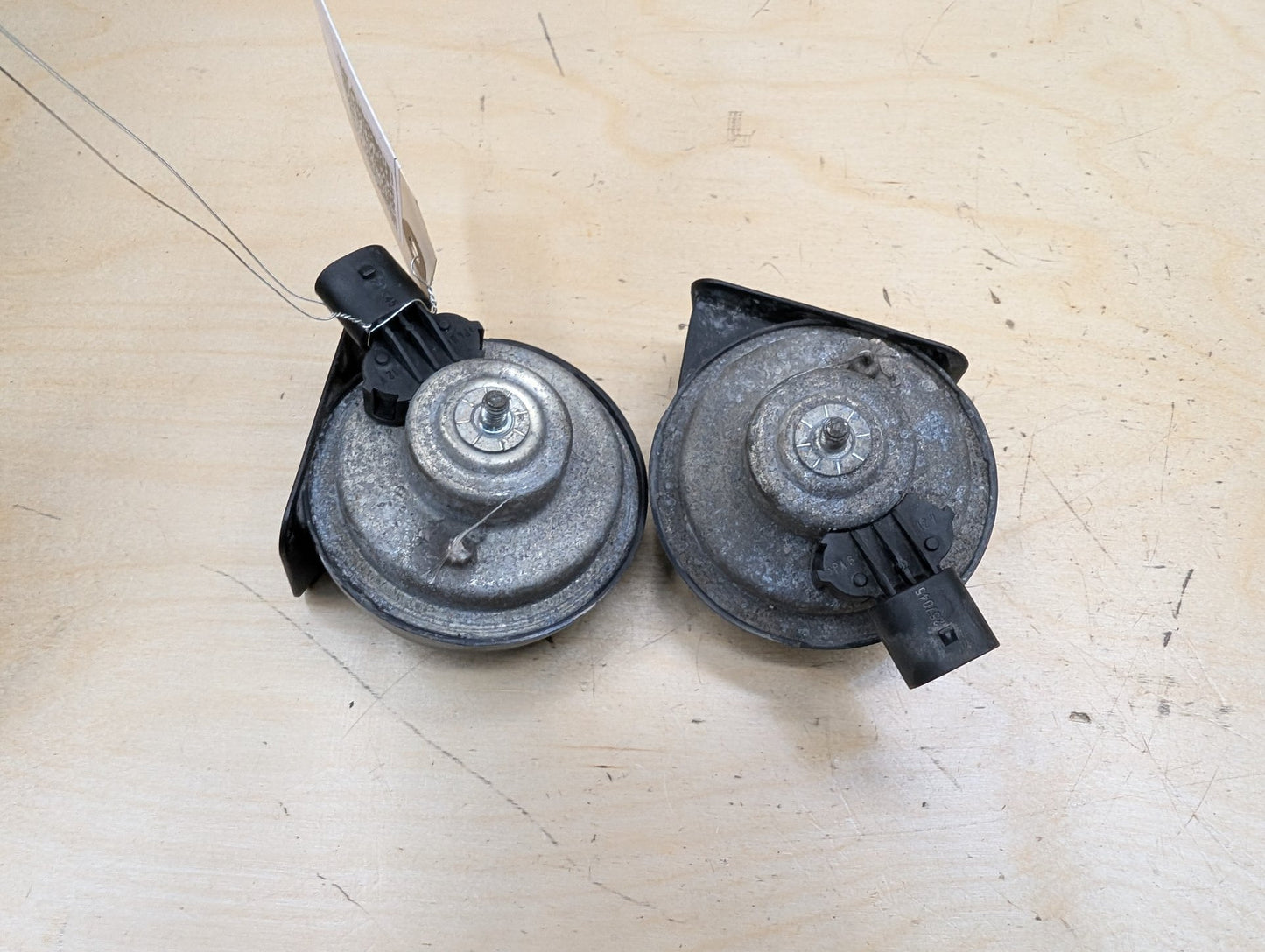 2011-2016 BMW X3 F25 Alarm Horns SET 7217702