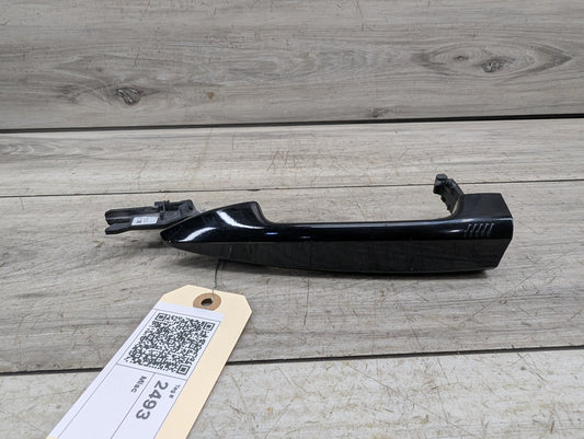 2014 - 2018 BMW X5 F15 Front or Rear Left Driver Exterior Door Handle w/ Comfort Access 7422107 N63B