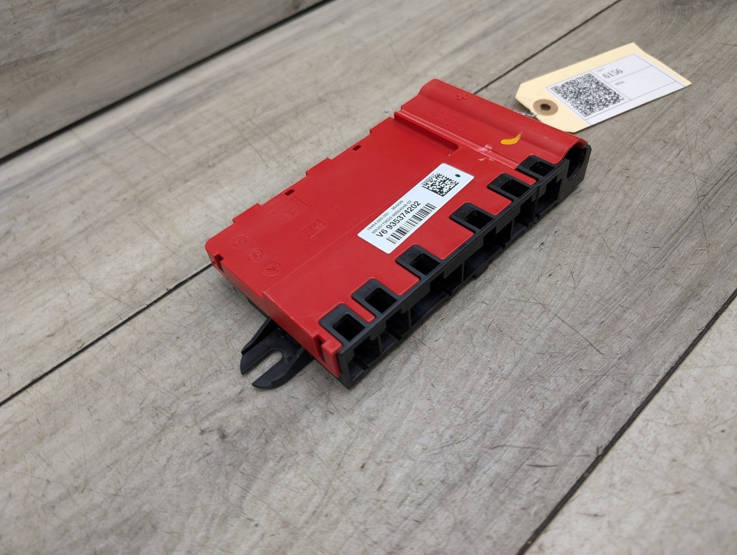 OEM BMW G11 G12 G14 G15 G16 G30 B+ Junction Terminal Power Relay Fuse Box