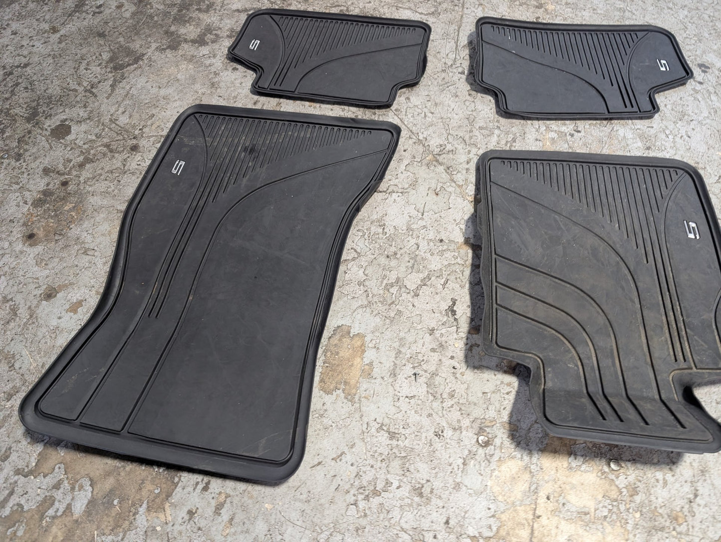 2017-2023 BMW 530i G30 Front Rear Left Right All Weather Mat Carpet Floor Mats SET 2414218