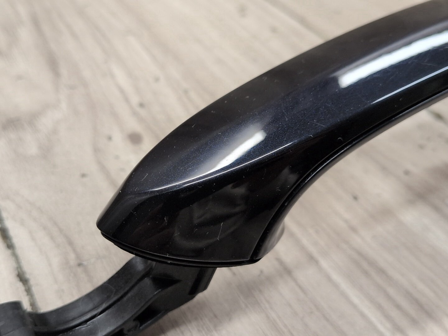 2019 - 2026 BMW X5 G05 Front or Rear Right Passenger Exterior Door Handle w/ Comfort Access 8492016 N63B44M3