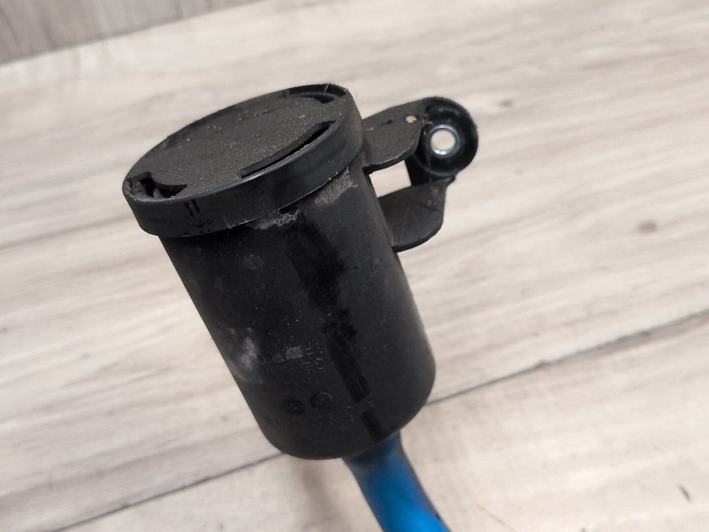 08-18 OEM Audi A4 A5 A6 A7 Q5 RS5 S4 S5 SQ5 Fuel Vapor Charcoal Canister