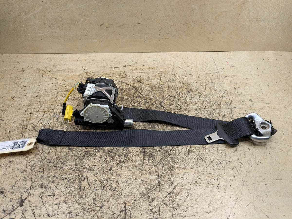 2008-2013 BMW 135i E88 Front Right Passenger Seatbelt Retractor 6981478 OEM