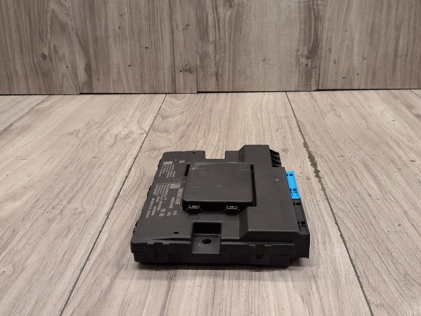2018-2023 Audi S4 B9 Gateway Module 8W8907468F