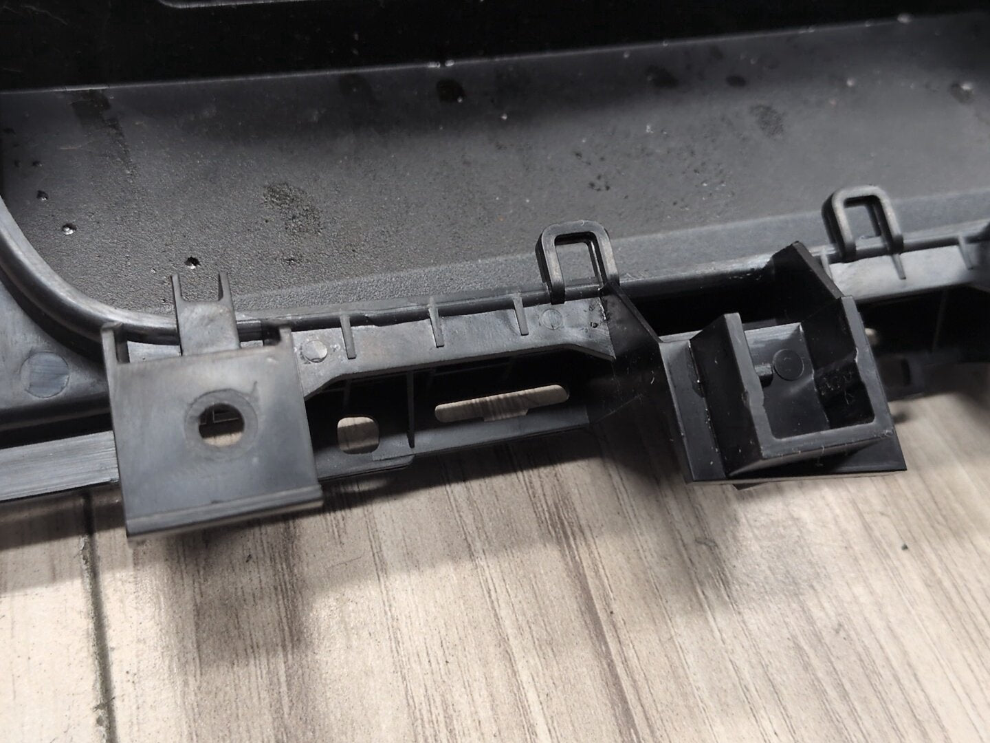 OEM BMW G20 G22 G23 330 M340 430 M440 Center Console Storage Cup Holder