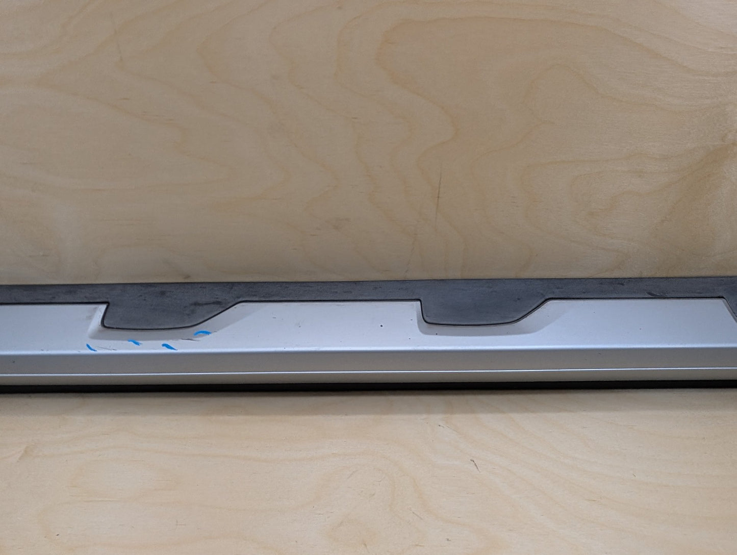 18-24 OEM BMW G01 G02 X3 X4 Front Right Passenger Lower Door Trim Molding