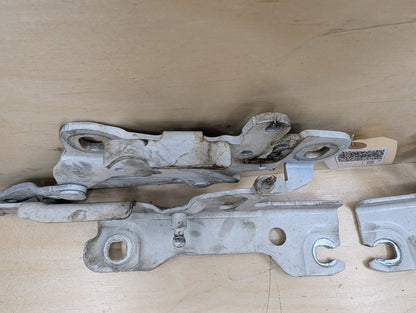OEM BMW F22 F23 F30 F32 F33 F36 F80 F82 F83 F87 Left Right Side Hood Hinges PAIR