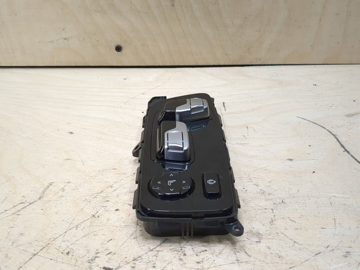 OEM BMW F95 G05 G06 G07 X5 X6 X7 Front Right Passenger Seat Adjust Switch Module