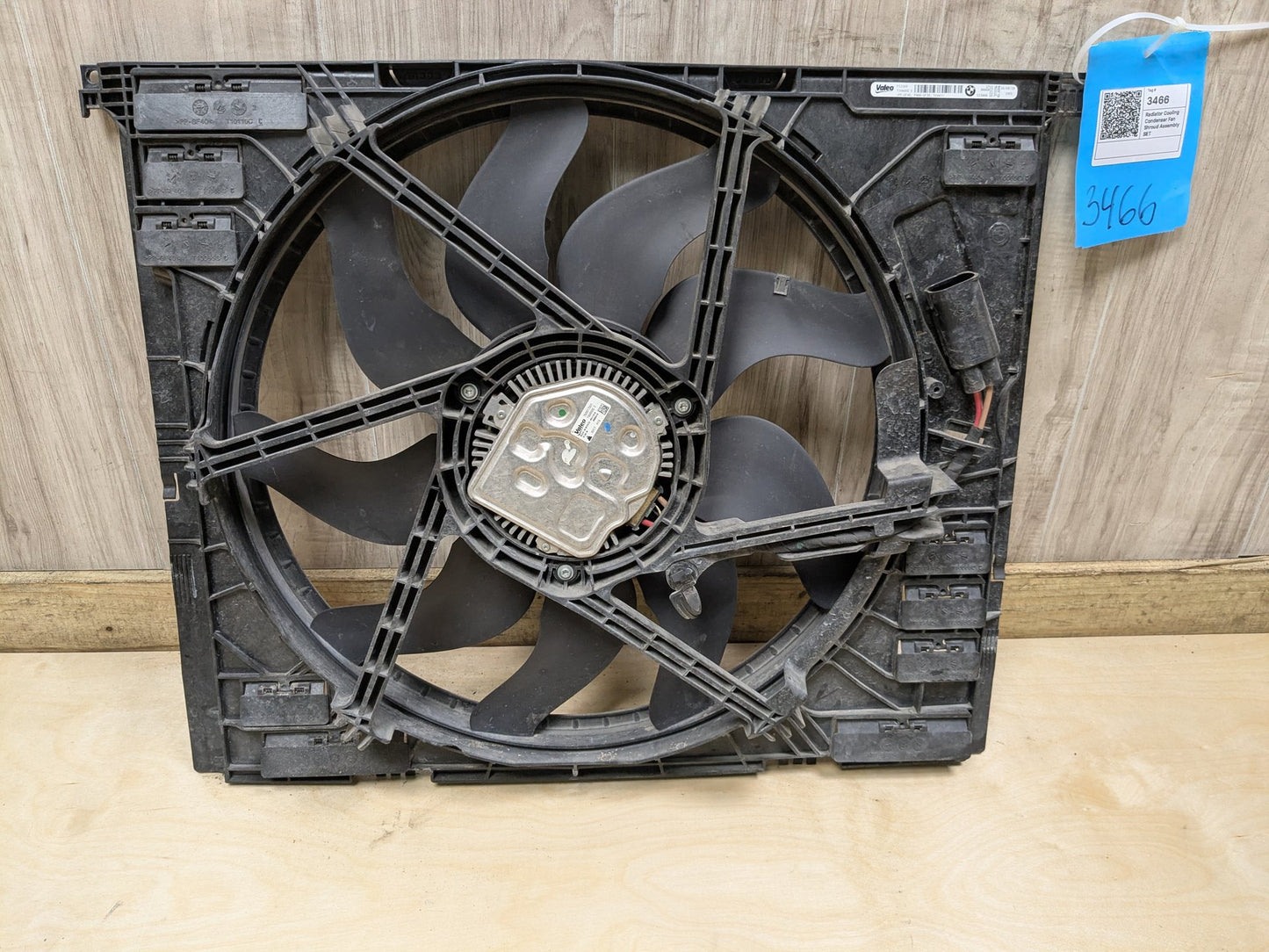 2019-2026 BMW 330i G20 Radiator Fan Shroud Housing w/ Motor 8666816