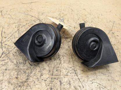 2007-2013 BMW 328i E92 Alarm Horns SET 7159421 OEM