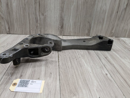 2019 - 2026 BMW X5 G05 Transmission Mount Bracket 8486998 N63B44M3