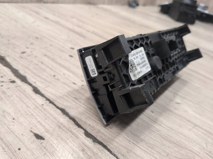 2016-2019 BMW 740Li G12 Rear AC Heater Climate Control Switch 6999385 OEM