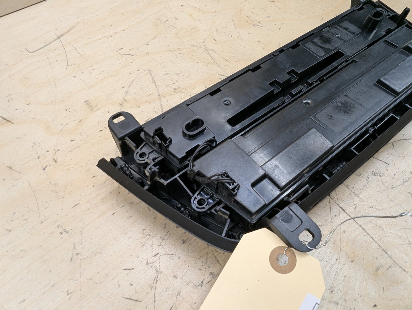 2012-2018 BMW 320i F30 Front AC Heater Climate Control Switch 9226784