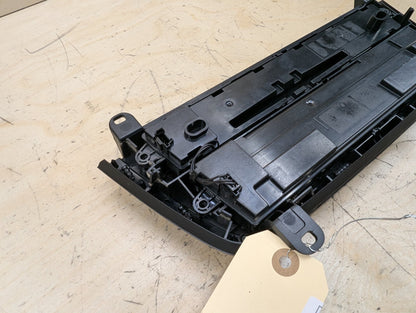 2012-2018 BMW 320i F30 Front AC Heater Climate Control Switch 9226784