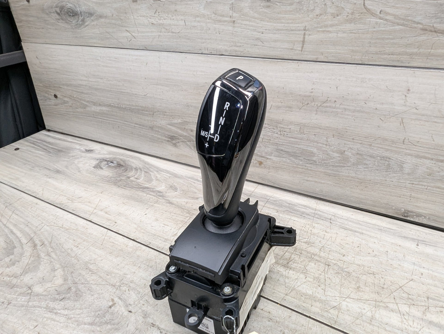 2014 - 2018 BMW X5 F15 Transmission Switch Shifter 9384923 N63B44O1