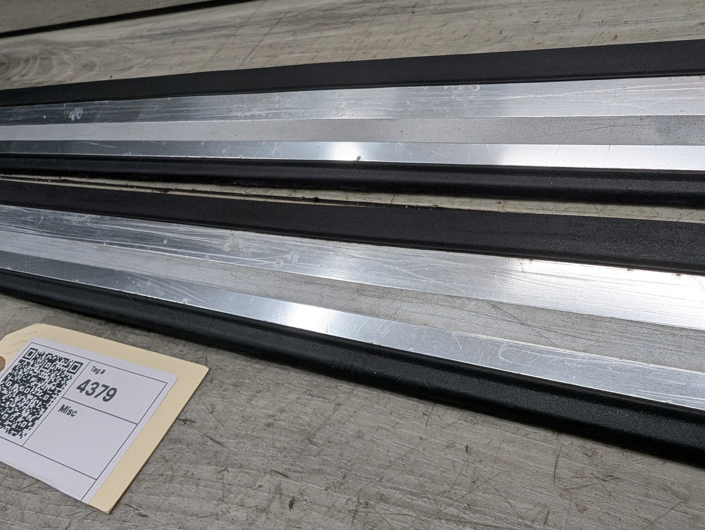 2008 - 2017 Audi S5 8T Front Left Right Scuff Plate Door Sill SET 8T0853374