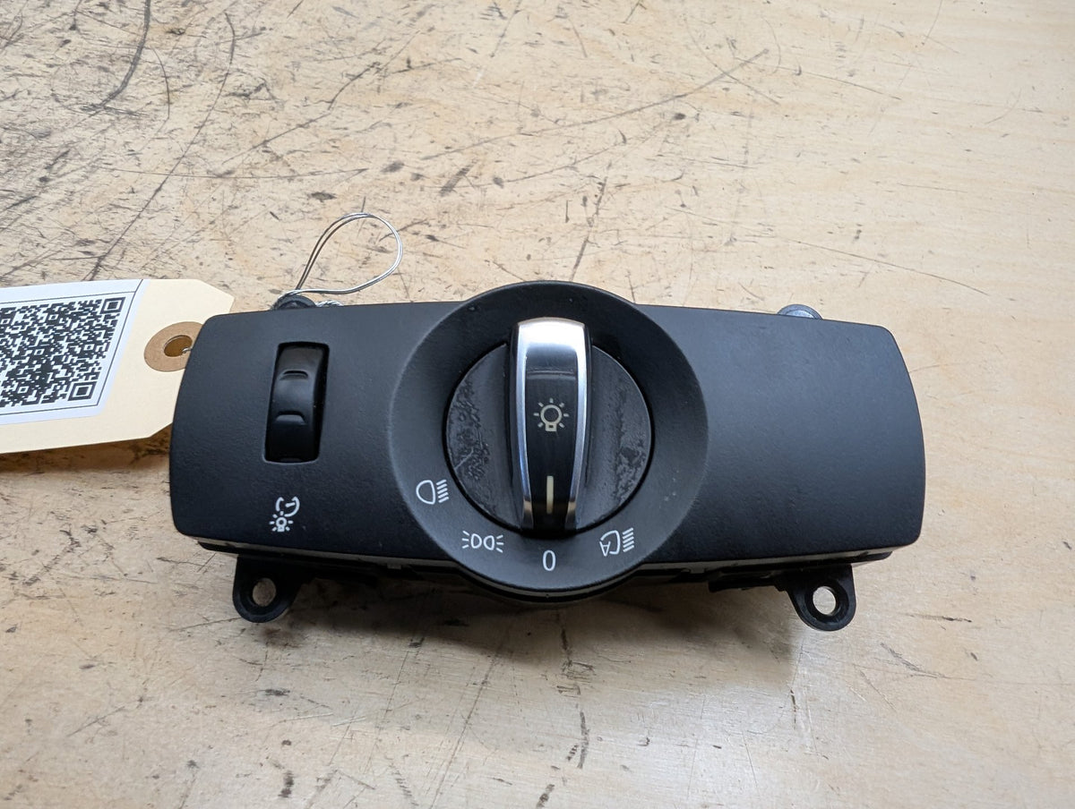 2010-2017 BMW 535i GT xDrive F07 Headlamp Switch 9346836 OEM