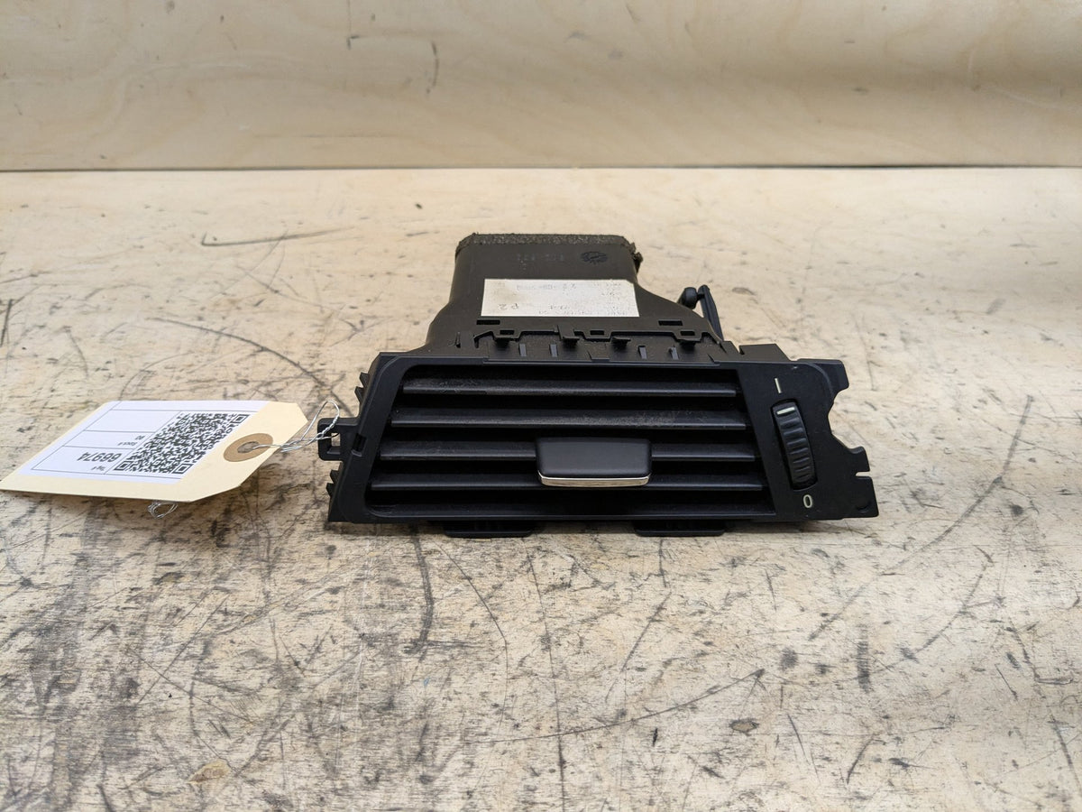 2007-2013 BMW 335i E92 Dashboard Dash Board Right Passenger Air Vent 9123298 OEM