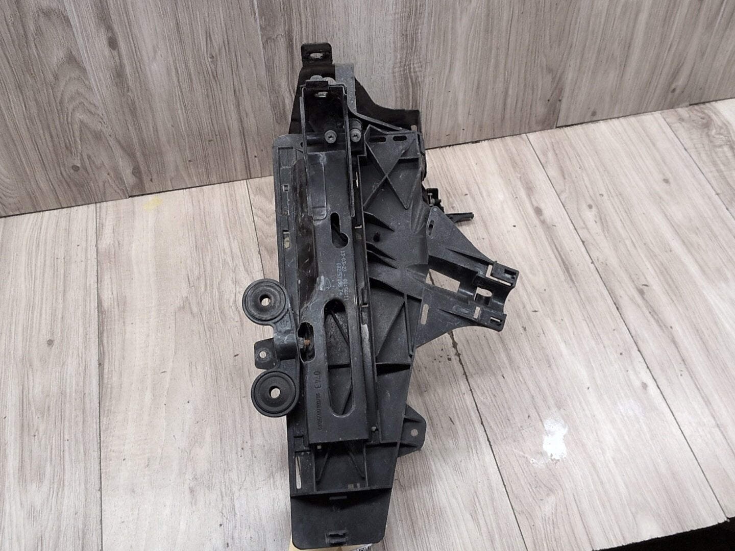OEM BMW F01 F02 740 750 760 Front Right Passenger Headlight Support Bracket