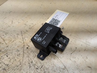 OEM BMW F10 F13 F02 F30 F32 F80 F82 F85 M3 M4 M6 Cooling Fan Relay Control 130A