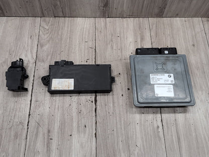 2004-2010 BMW M6 E64 - Engine Motor ECU DME Computer w/ Cas & Key SET PN: 6943822