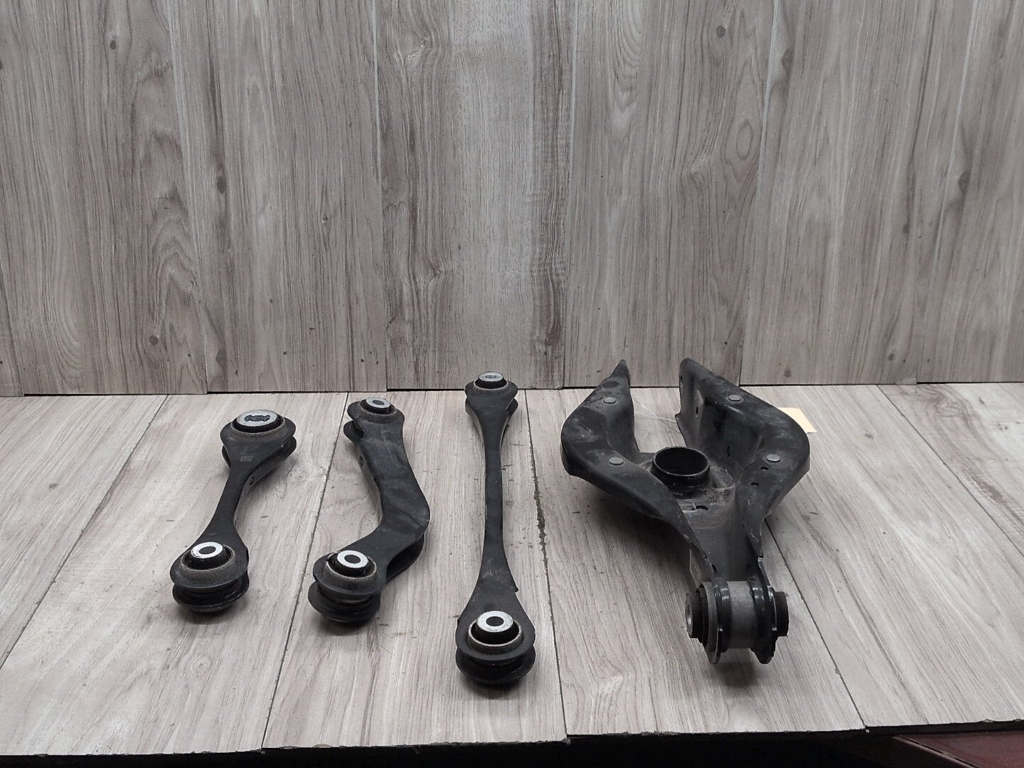 OEM BMW G20 G22 G23 G26 G29 G42 Rear Left Driver Upper Lower Control Arm SET