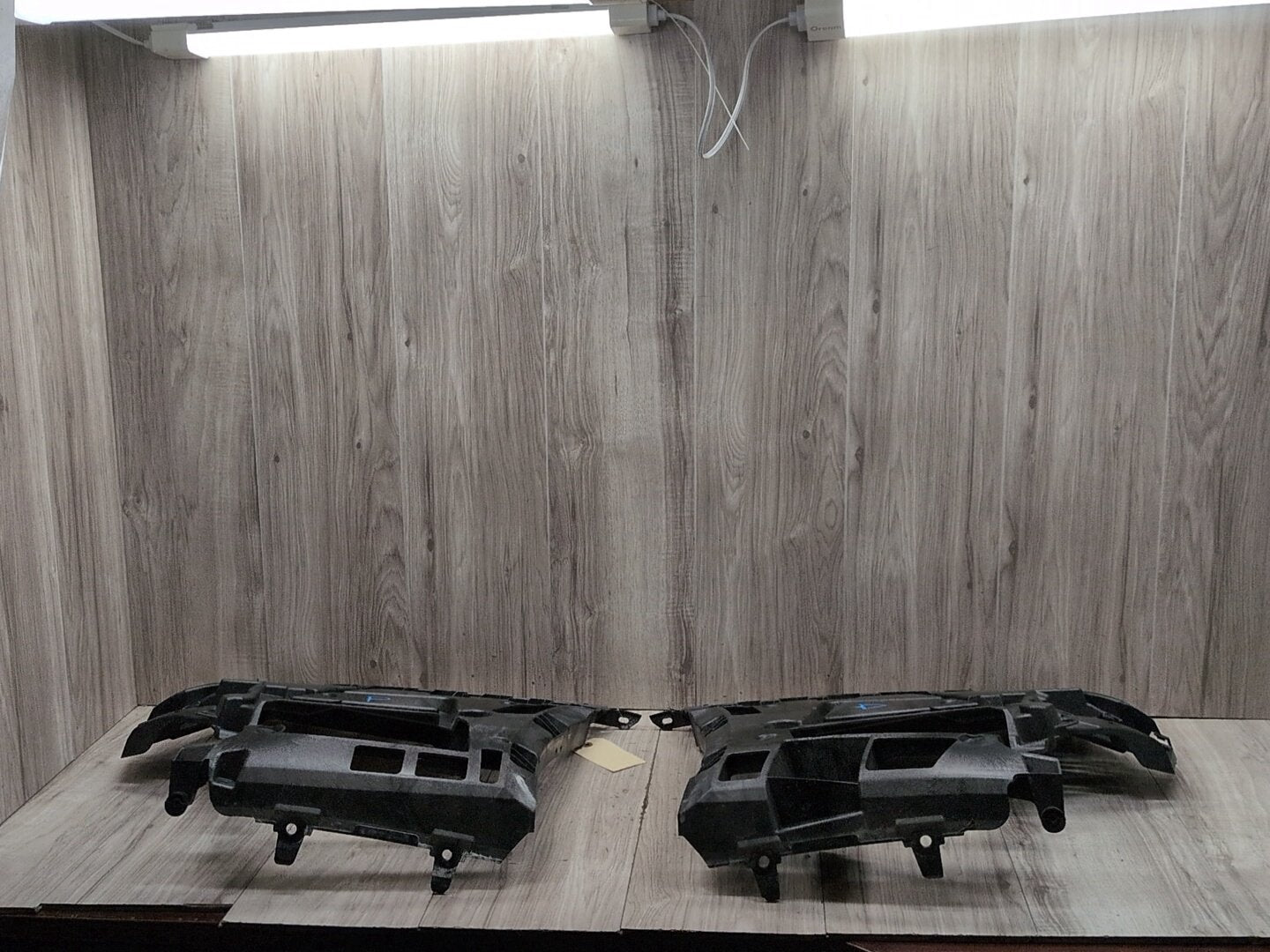 19-21 OEM BMW G20 M SPORT Rear Right Passenger Bumper Support Bracket Mount PAIR