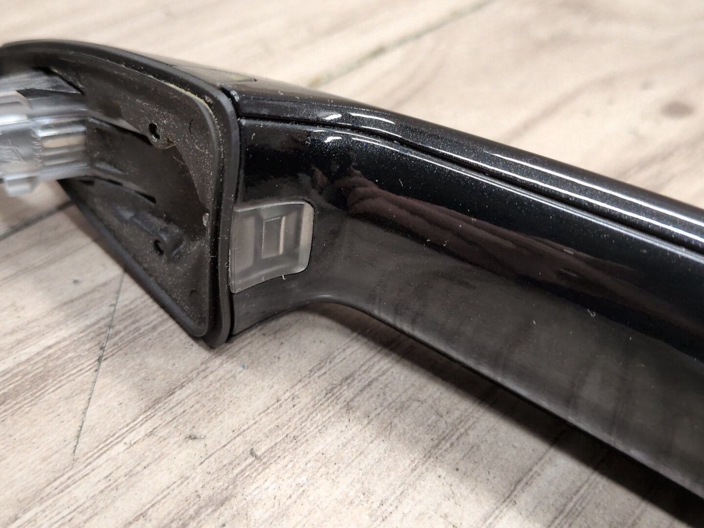 2014 - 2018 BMW X5 F85 Front or Rear Left Driver Exterior Door Handle w/ Comfort Access 7422103 S63B44T2