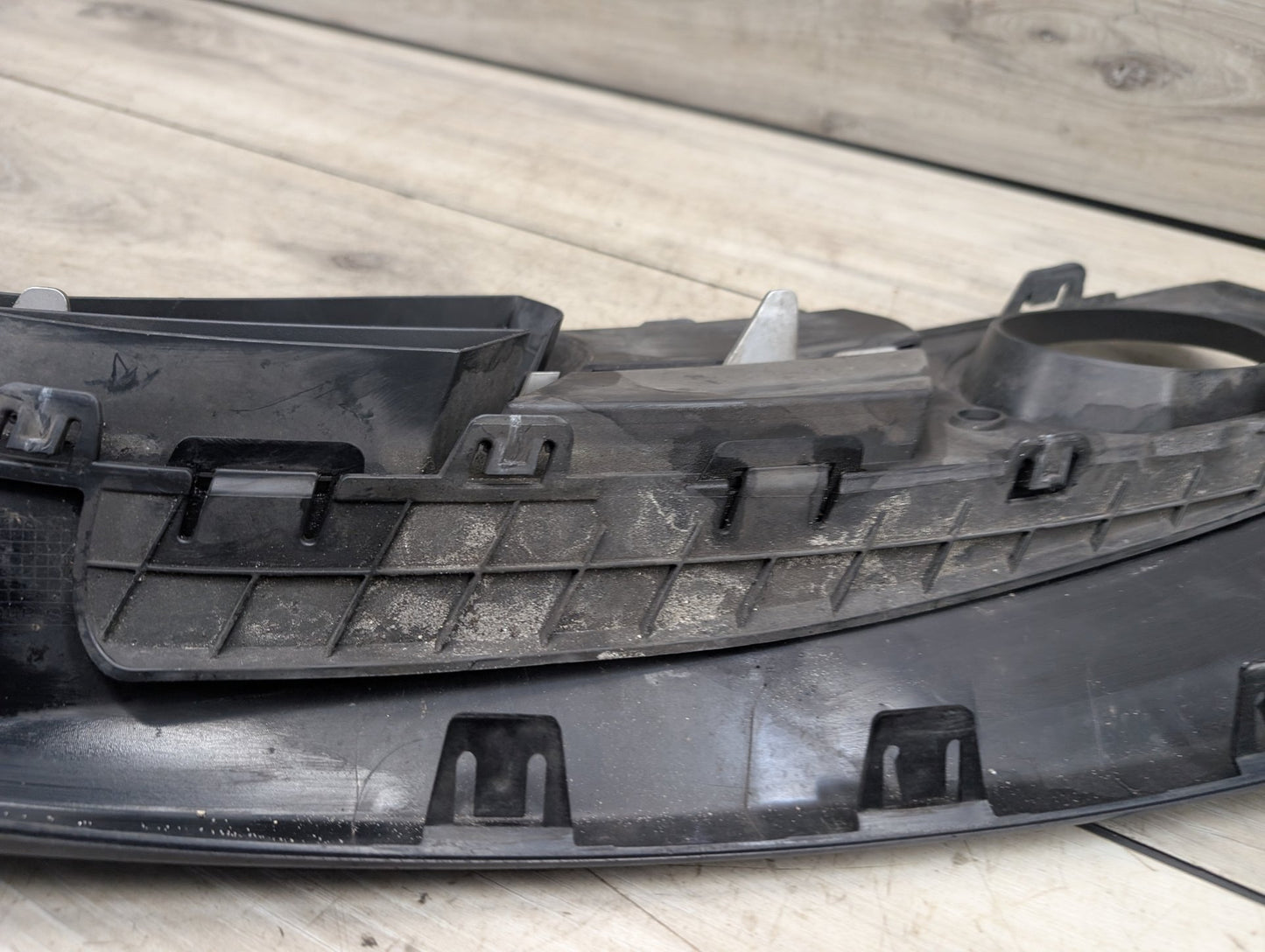2014 - 2019 BMW 340 F34 Front Left Driver Bumper Cover Grille 7293797 B58B30M0