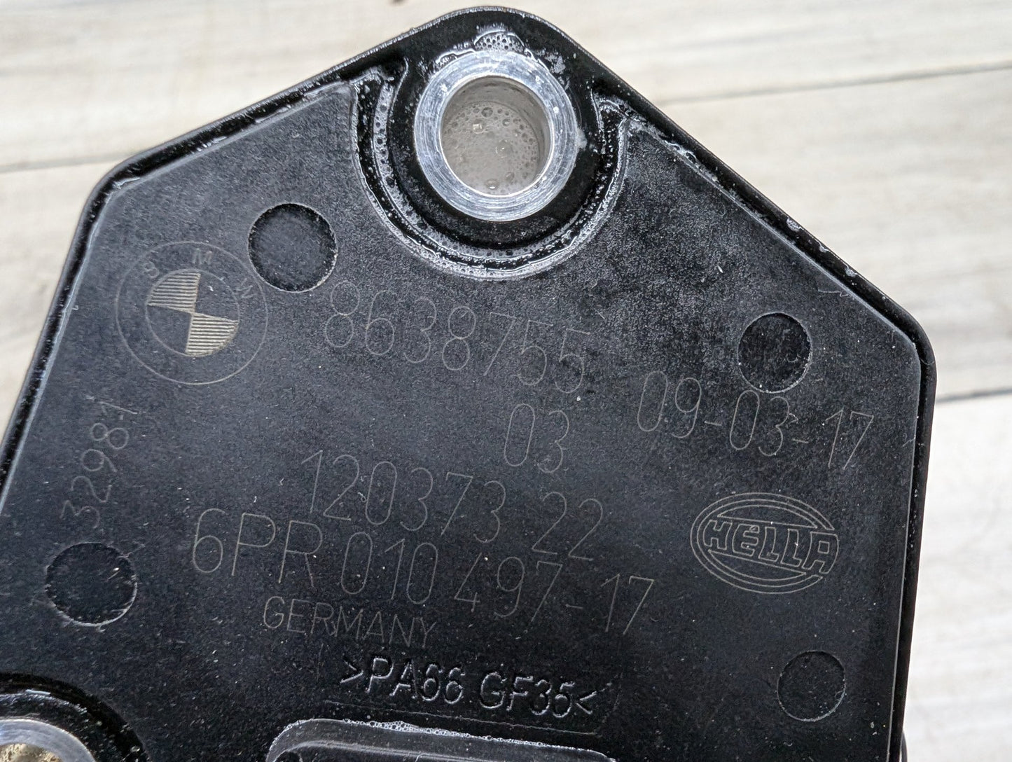 2012-2018 BMW 340i F30 Engine Pan Oil Level Leveling Sensor 8638755