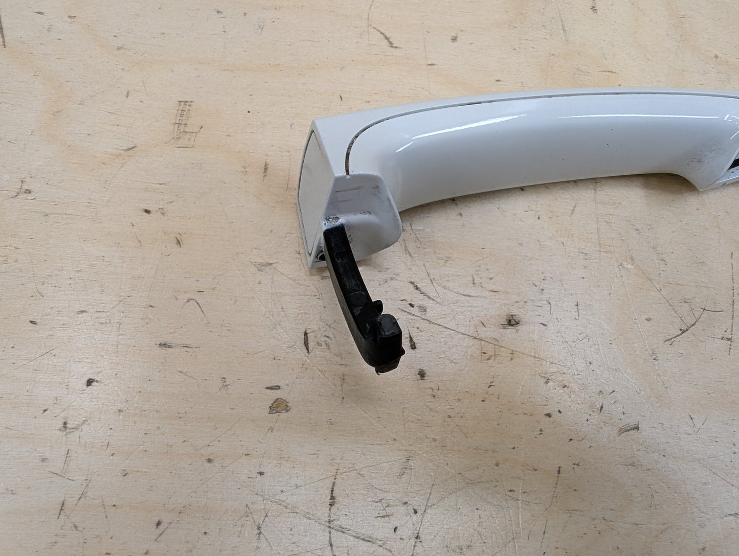 OEM BMW F23 F30 F32 F80 F82 M3 Right Passenger Door Handle COMFORT ACCESS White