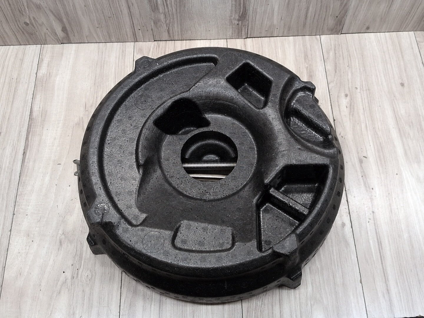 2019-2026 BMW X5 G05 Emergency Spare Wheel Rim Tire Tool Kit SET 6877210