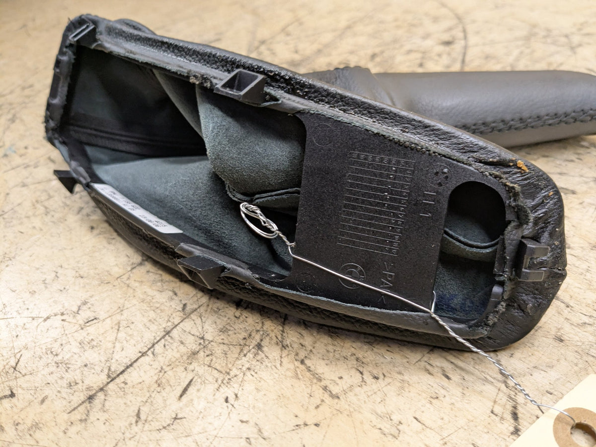 2007-2013 BMW 335i E92 Emergency Handle Brake Cover w/ Boot 7155622 OEM