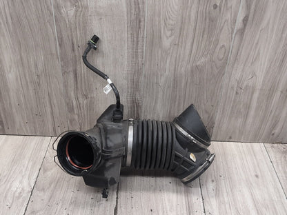 OEM BMW G20 G22 G23 G26 M340 M440 Engine B58 Filtered Air Intake Pipe Resonator