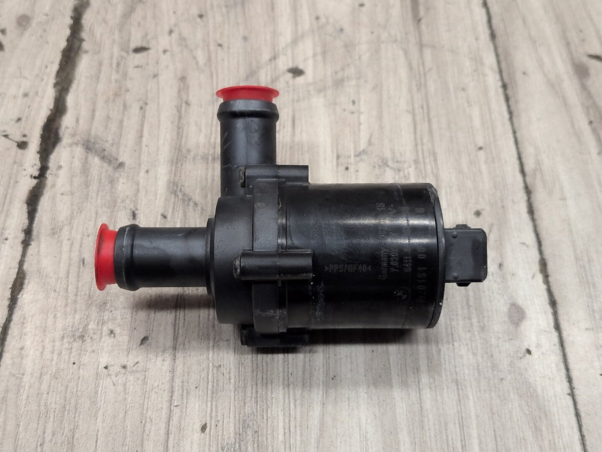 2004-2010 BMW E64 M6 S85B50A Engine Motor Cooling Auxiliary Water Pump 6930550