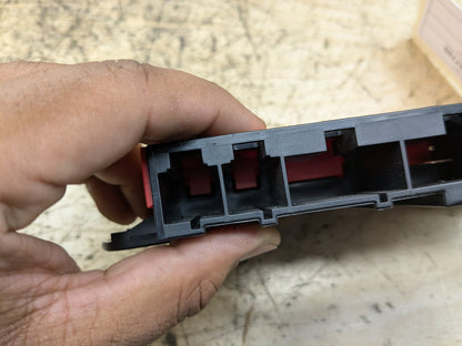 OEM BMW G11 G12 G14 G15 G16 G30 B+ Junction Terminal Power Relay Fuse Box