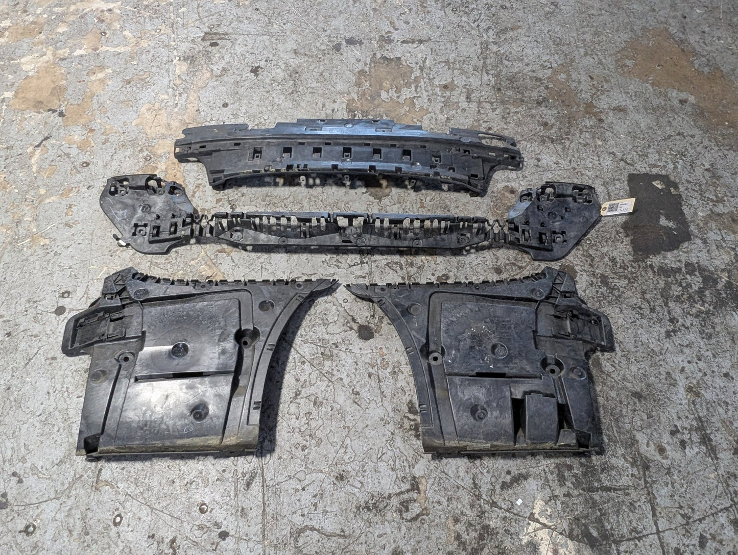2017-2023 BMW 530i G30 Rear Left Right Center Bumper Support Brackets SET 7387296