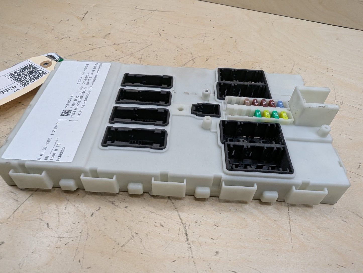 OEM BMW F30 F32 F33 F36 F80 F82 F83 Body Control Junction Box Module FEM + Key