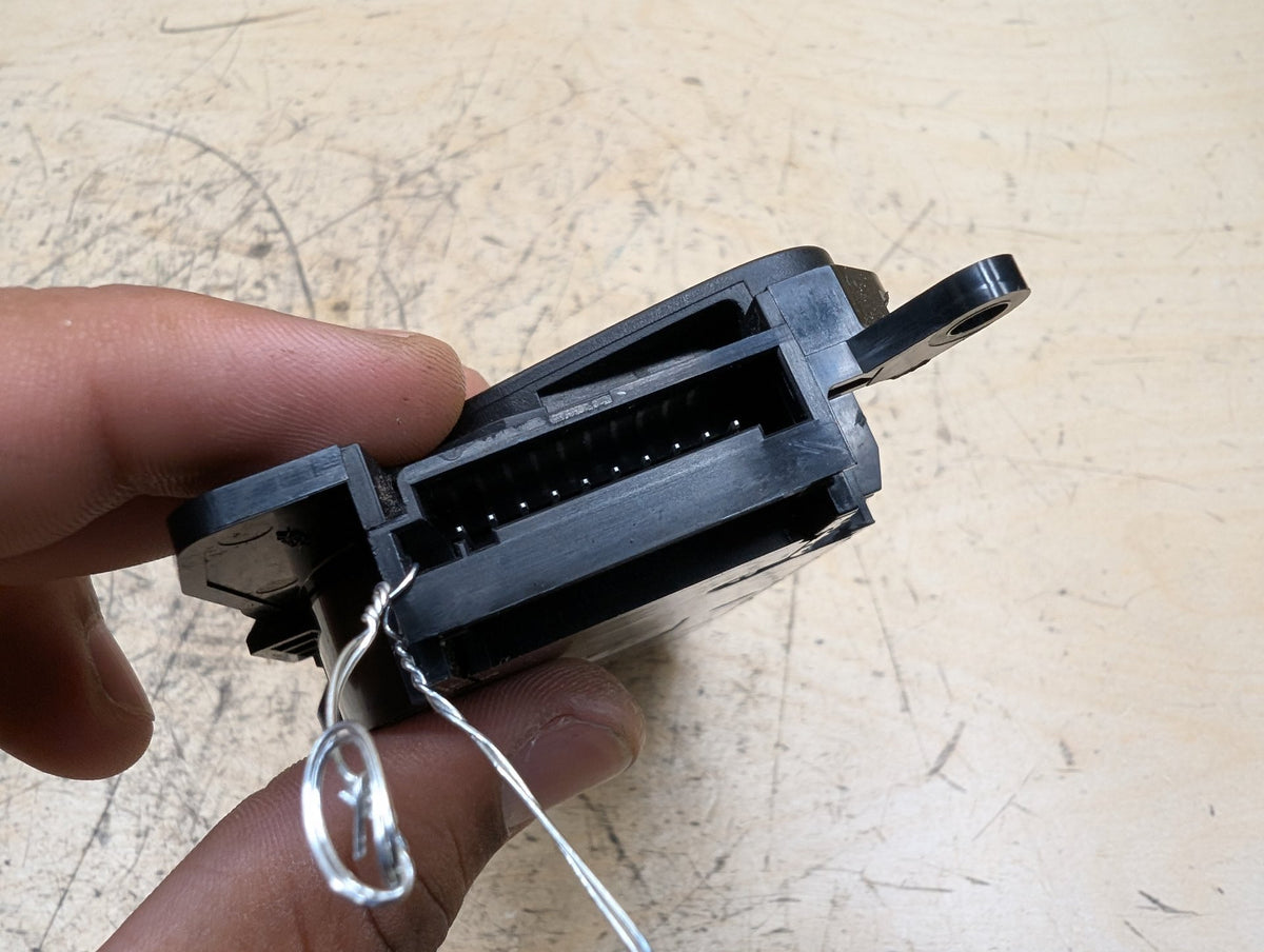 19-24 OEM BMW F97 G01 G20 G22 G26 G42 G80 Front Left Driver Seat Adjust Switch