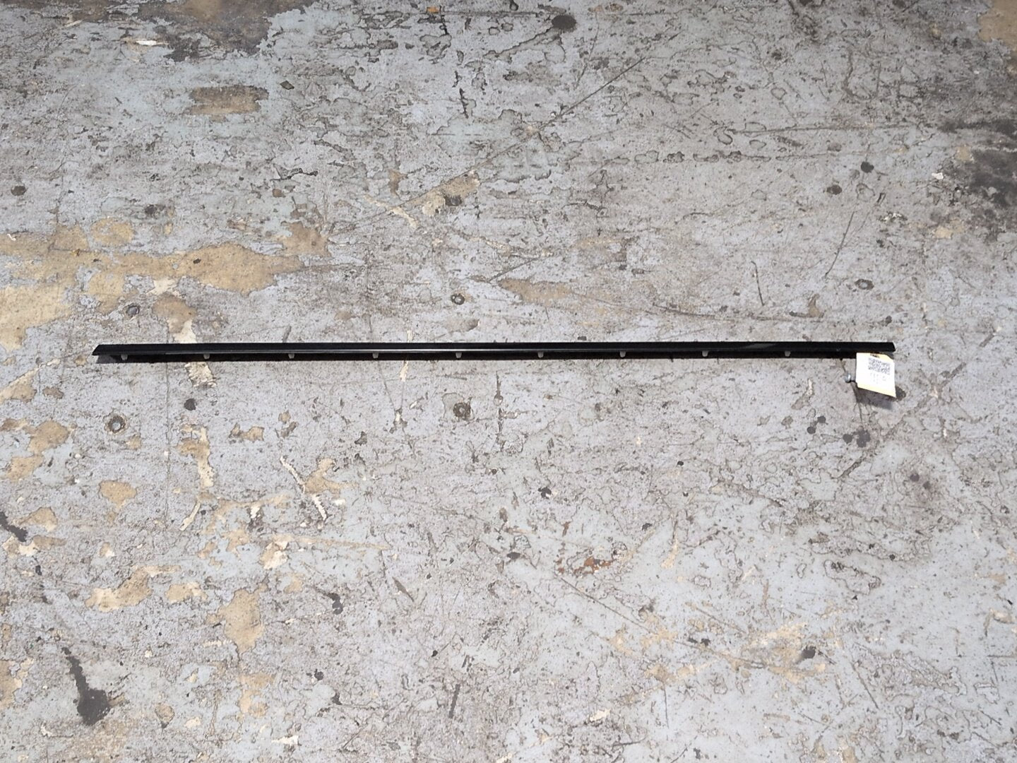2018 - 2024 BMW X3 G01 Front Right Passenger Fender Trim Molding 7364352 B58B30M0