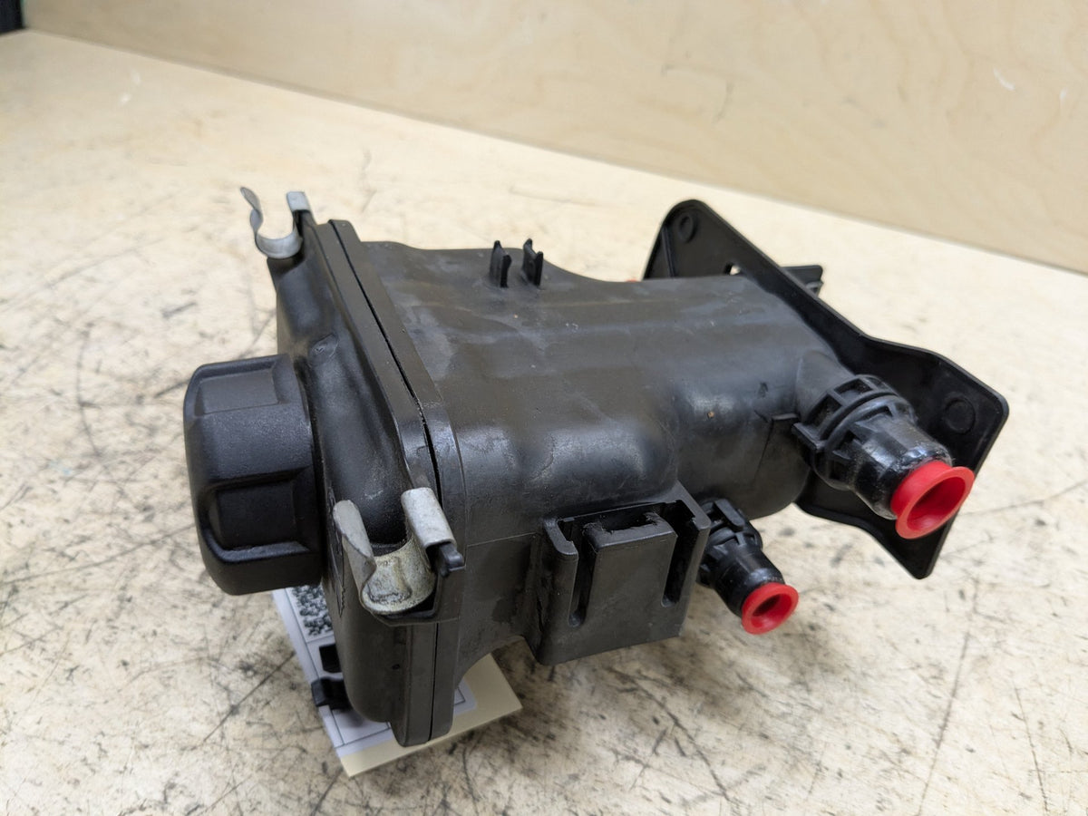2018-2023 BMW M550i G30 Coolant Expansion Tank Reservoir 8610658 OEM