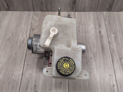 2019 - 2026 BMW X5 G05 ABS Pump Module 6899246 N63B44M3