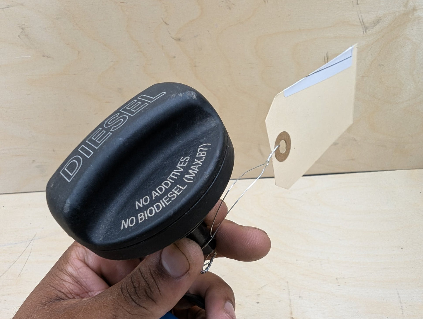 2012-2018 BMW 328i F30 Fuel Gas Tank Filler Cap SET 7222392