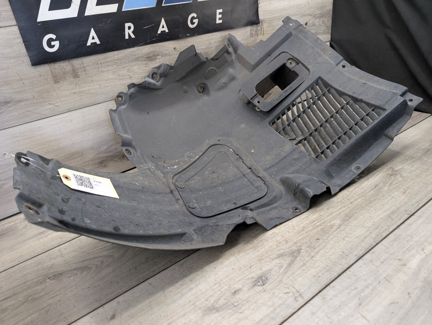 11-16 OEM BMW F10 528 535 550 Front Left Driver Fender Liner Wheel Splash Shield