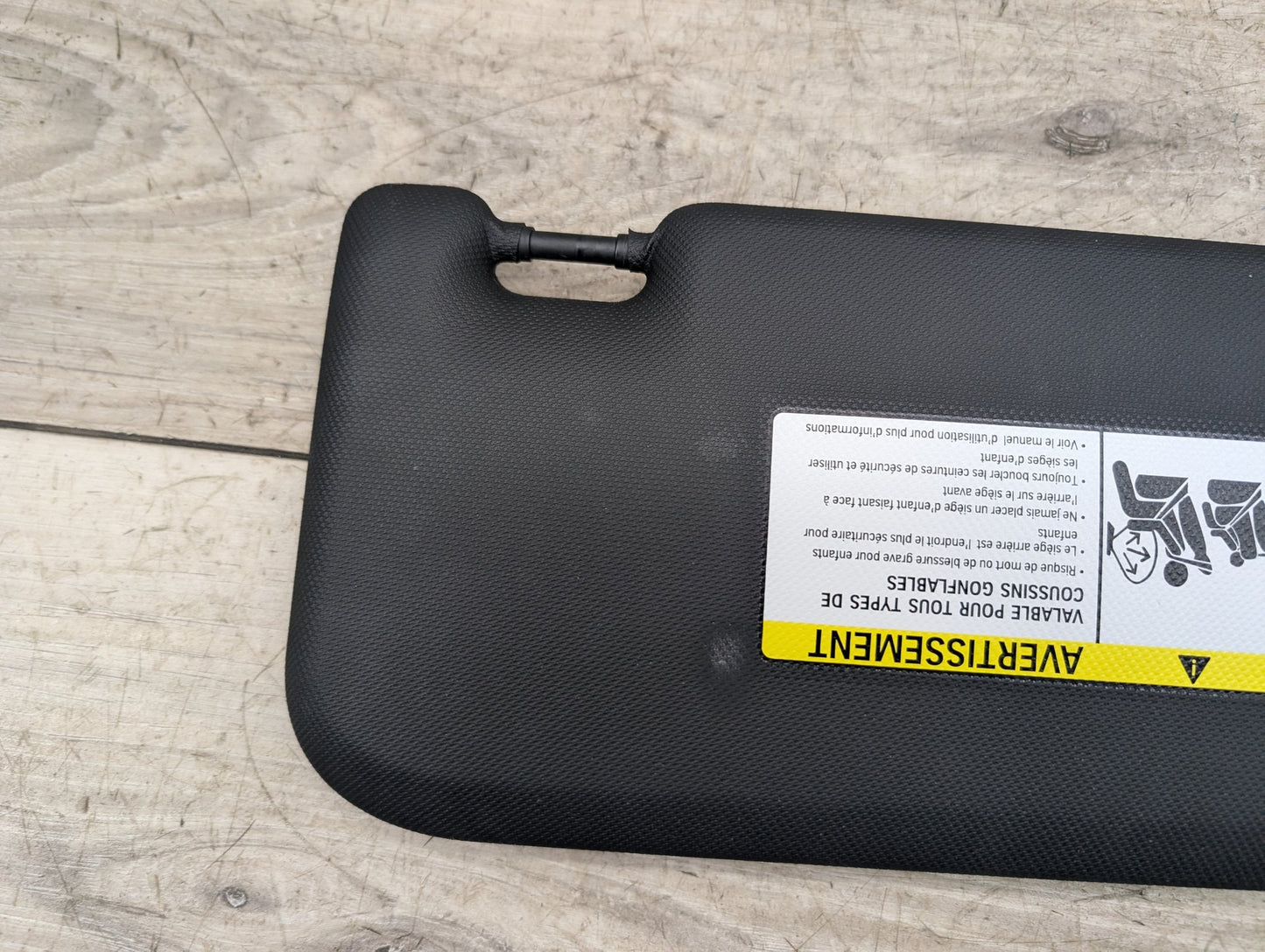 2018 - 2024 BMW X3 G01 Front Left Driver Sun Visor 8071073 B46B20O1