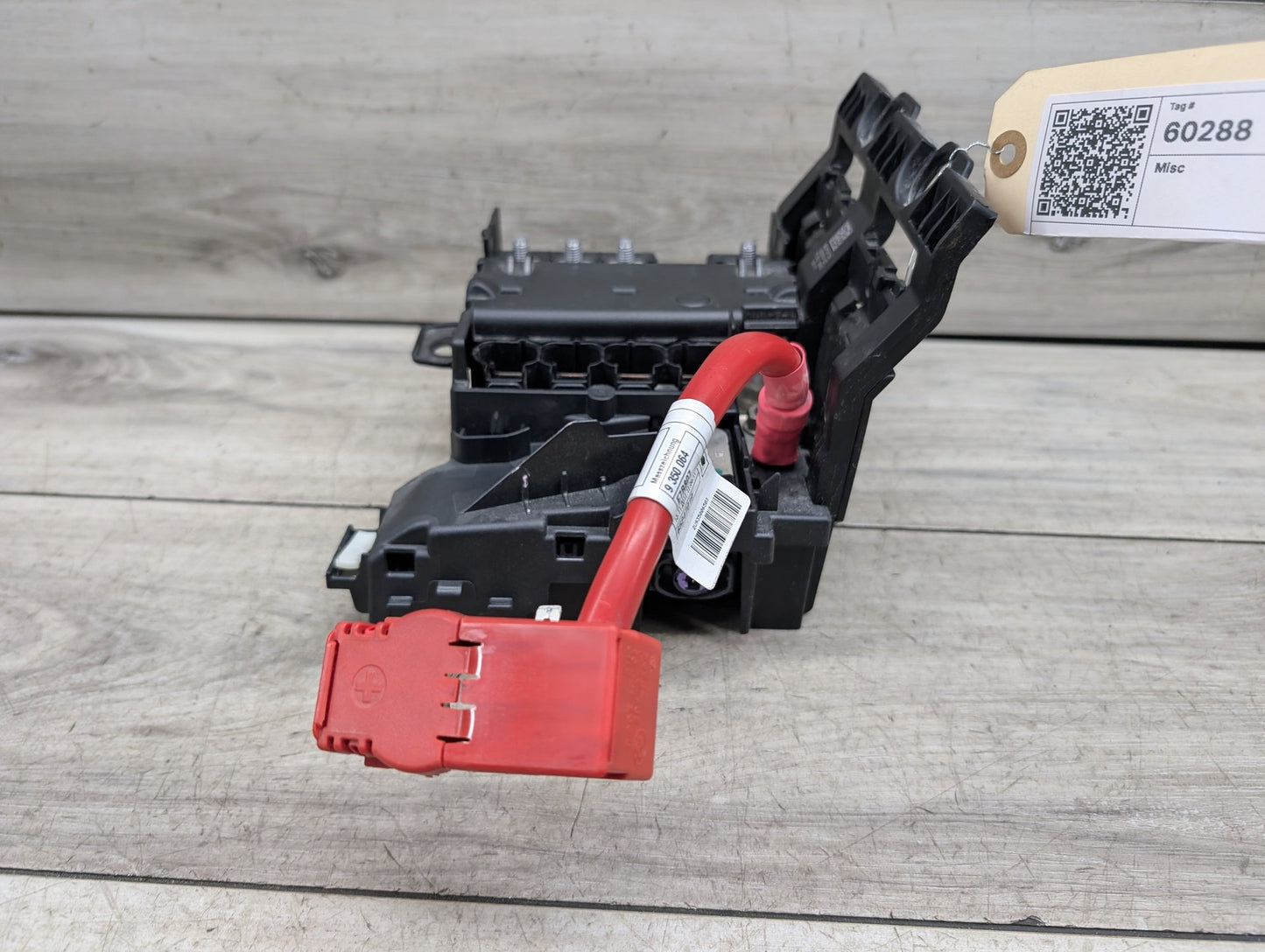 OEM BMW F90 G11* G12* G30 M5 Rear Positive Battery Terminal Junction Fuse Box