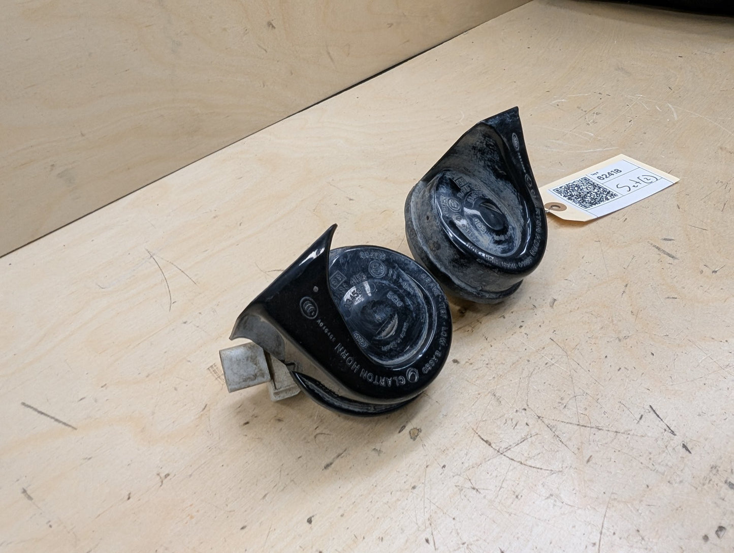 2012-2018 BMW 335i F30 Alarm Horns SET 7300976