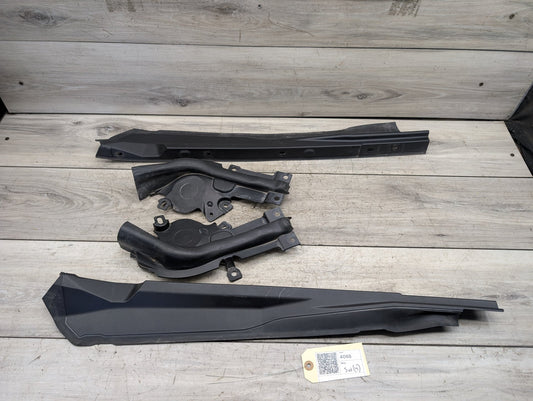 2019 - 2026 BMW 330i G20 Left Right Engine Bay Cover Panel Seal Trim SET 7419386 B46B20O1