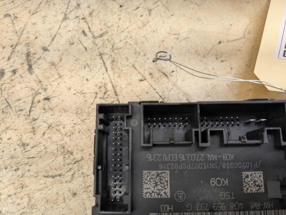 2012-2018 Audi A6 C7 Front Left Driver Door Control Module 4G8959793J OEM