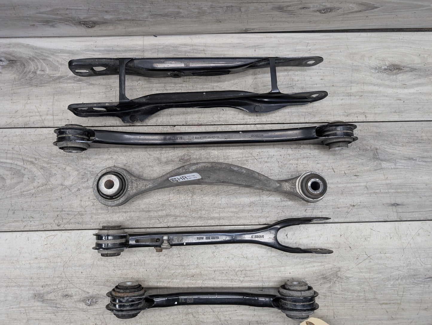 2016-2022 BMW 750Li G12 Rear Right Passenger Control Arms SET 6861116